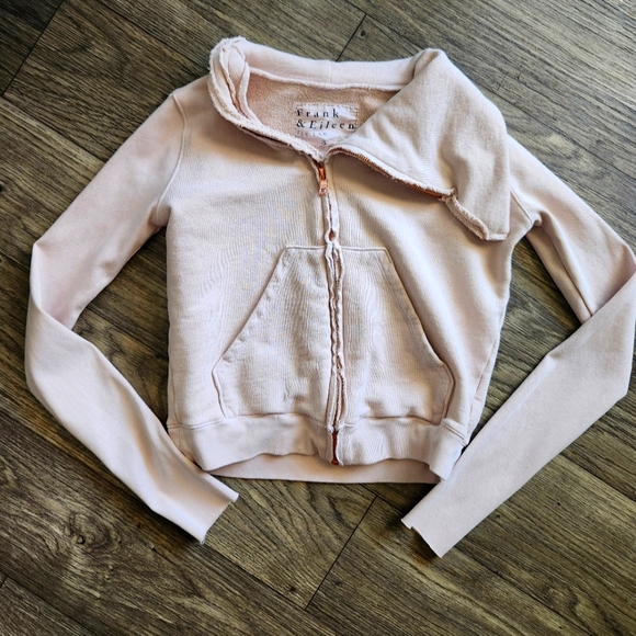 Frank & Eileen Tee Lab Asymmetric Zip Fleece Jacket in Dirty Ballerina Sz S - Picture 2 of 7